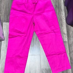 SO Bright Pink women’s Casual capris